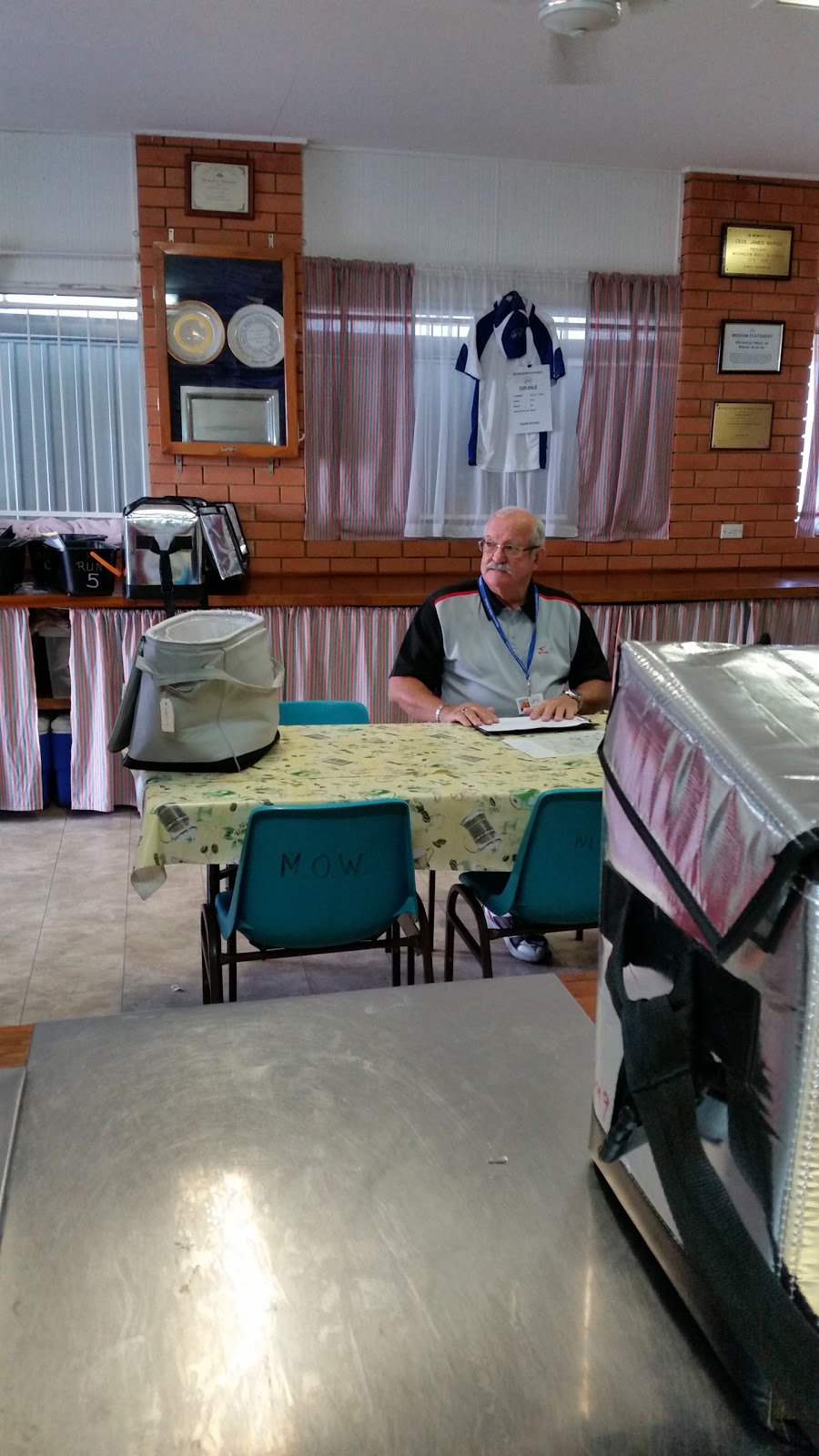 Mitchelton Meals On Wheels |  | 30 Tel El Kebir St, Mitchelton QLD 4053, Australia | 0733543919 OR +61 7 3354 3919