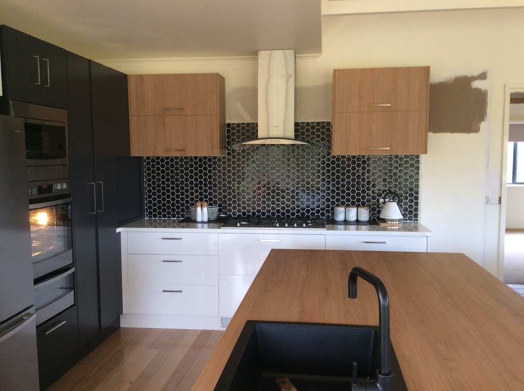Kitchens U Build Ballarat | home goods store | 106 Sutton St, Redan VIC 3350, Australia | 0353360748 OR +61 3 5336 0748