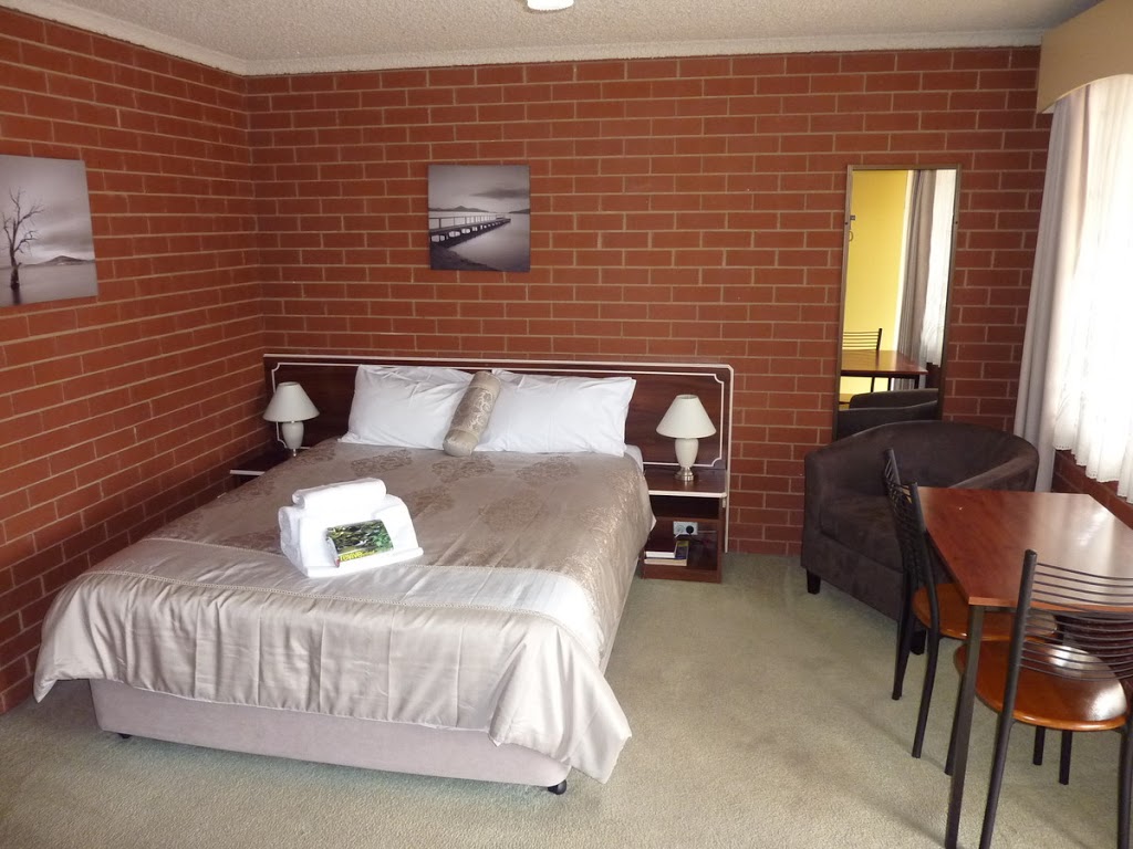 Junction Motor Inn | lodging | 146 Ashmont Ave, Wagga Wagga NSW 2650, Australia | 0269312900 OR +61 2 6931 2900