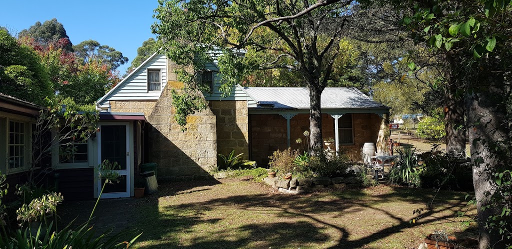 Little Forest Country Cottages | lodging | 800 Old Hume Hwy, Alpine NSW 2575, Australia | 0248625200 OR +61 2 4862 5200