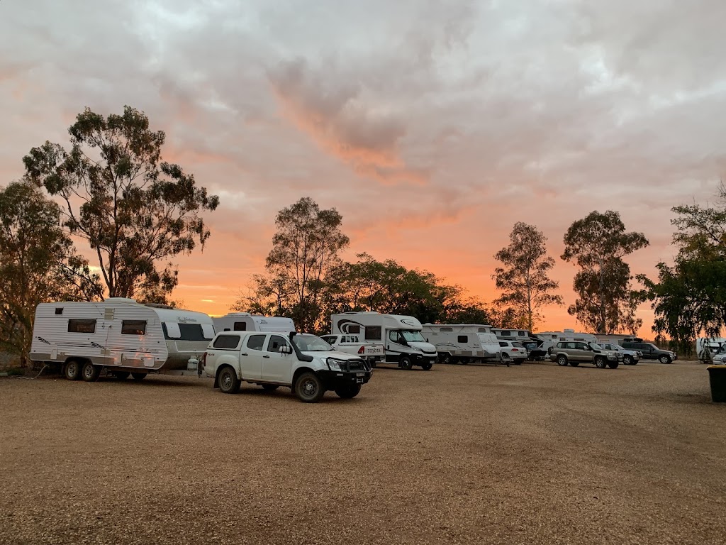 Dirranbandi Retreat and Caravan Park | rv park | 45 Kirby St, Dirranbandi QLD 4486, Australia | 0447555685 OR +61 447 555 685