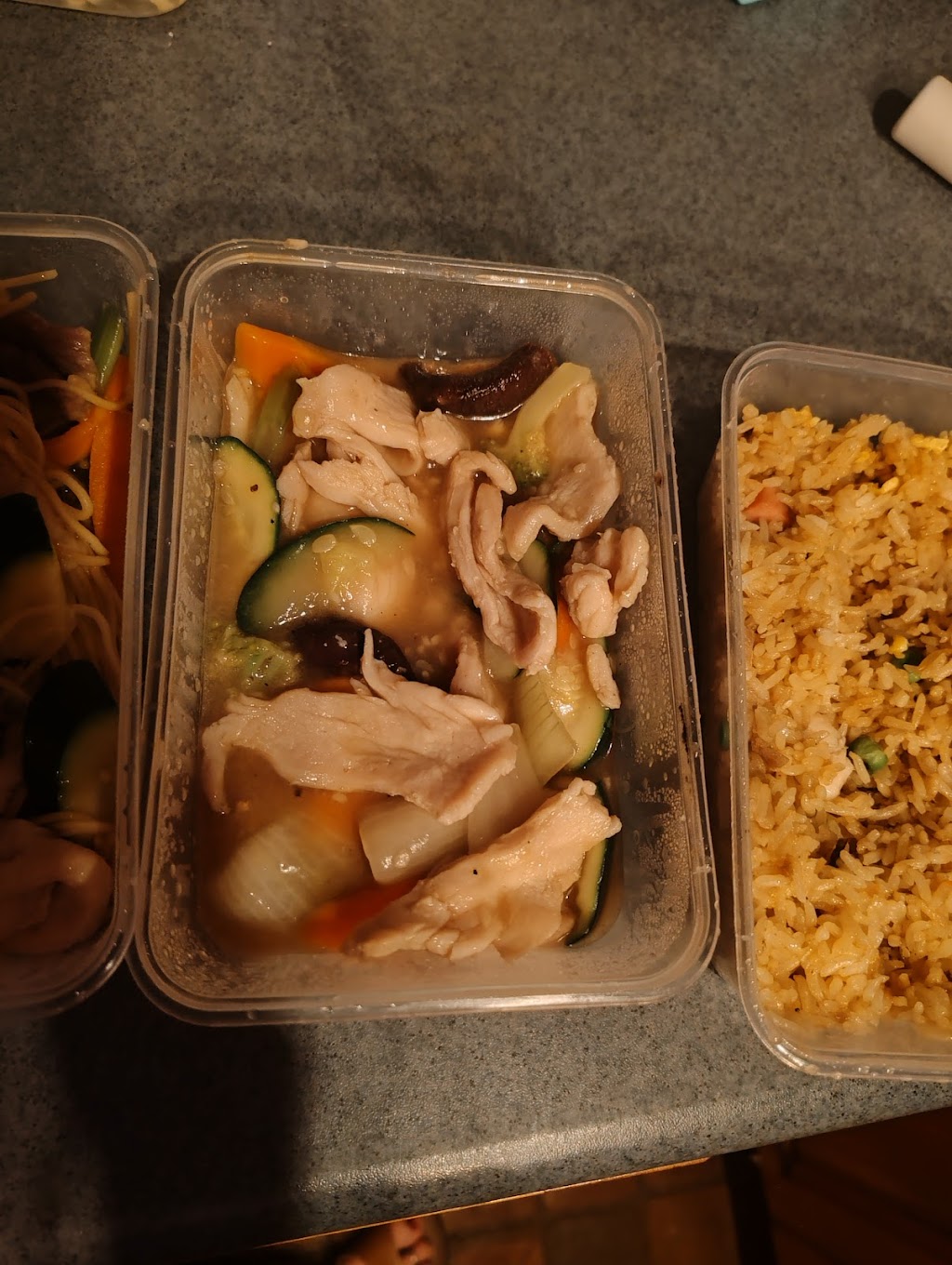 Plainland Golden Lor | 8 Echidna Pl, Plainland QLD 4341, Australia | Phone: (07) 5465 6467