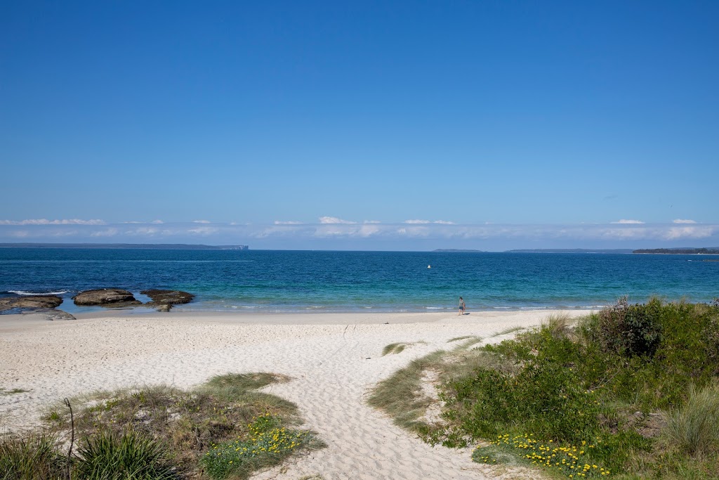 Beach Heaven Cottage | Jervis Bay Rentals | lodging | 3 Beach St, Huskisson NSW 2540, Australia | 0244076007 OR +61 2 4407 6007