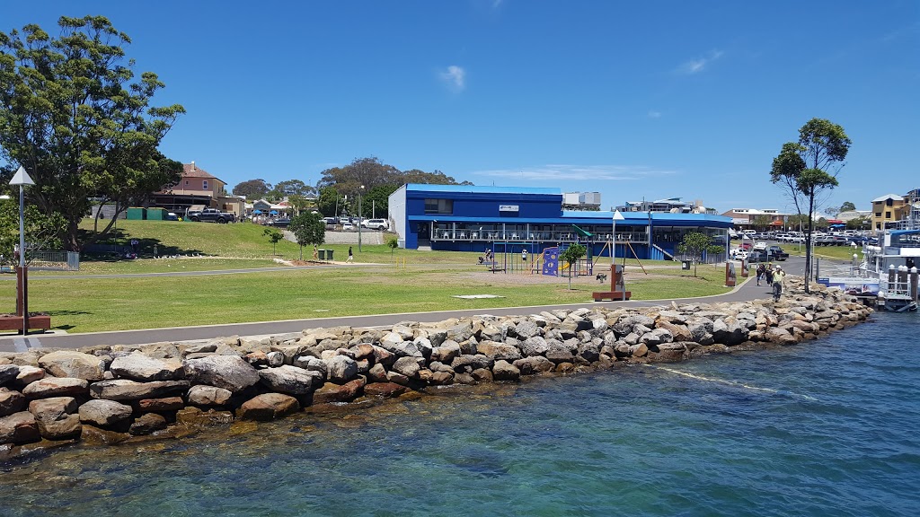 Jervis Bay Marine Park | park | 4 Woollamia Rd, Huskisson NSW 2540, Australia | 0244283000 OR +61 2 4428 3000