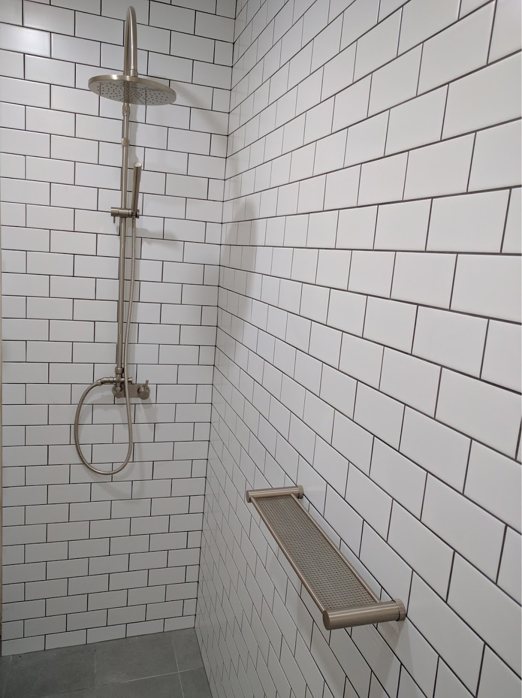 Vivid Bathrooms | home goods store | 488 Botany Rd, Alexandria NSW 2015, Australia | 0287986327 OR +61 2 8798 6327