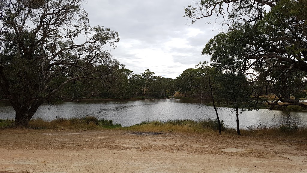 Thompsons Creek Dam | amusement park | Burraga NSW 2795, Australia