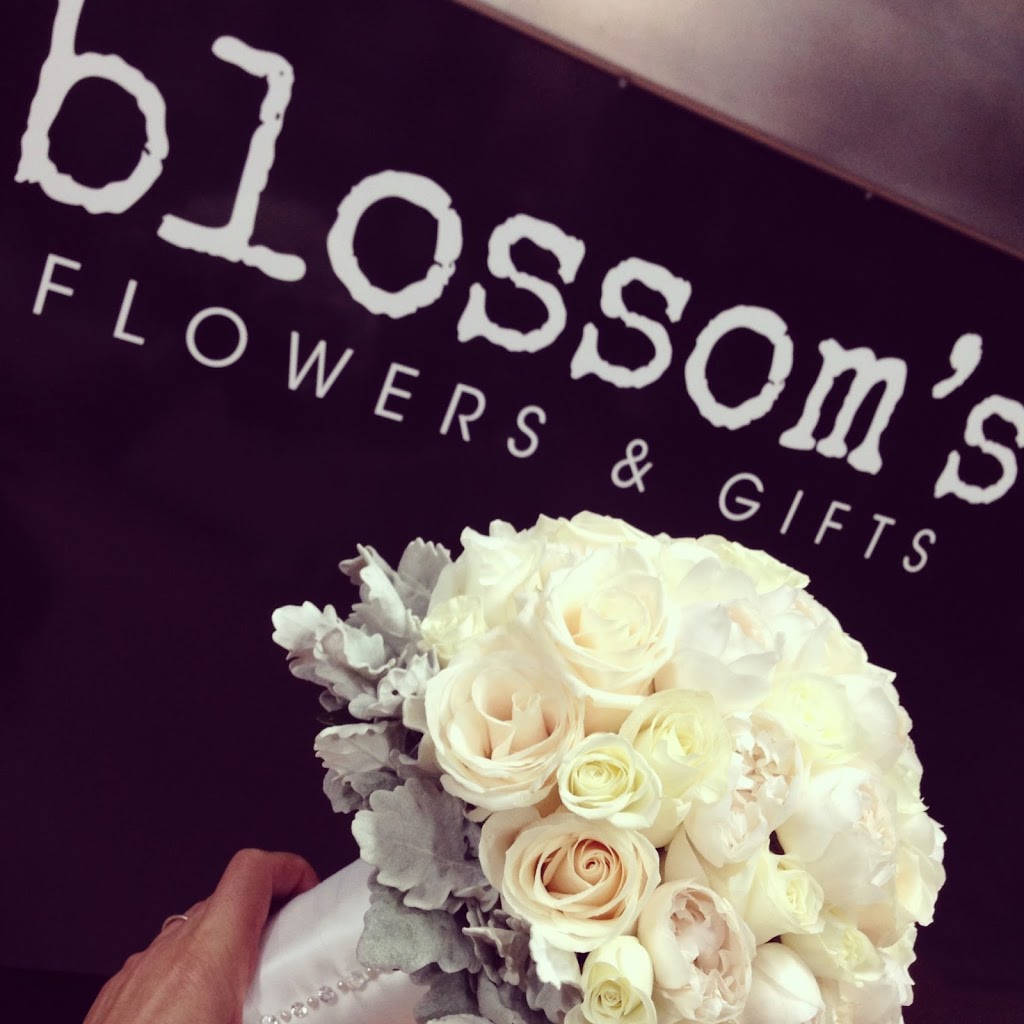 Blossoms Flowers & Gifts | 656 Elizabeth Dr, Bonnyrigg Heights NSW 2177, Australia | Phone: (02) 9610 6080