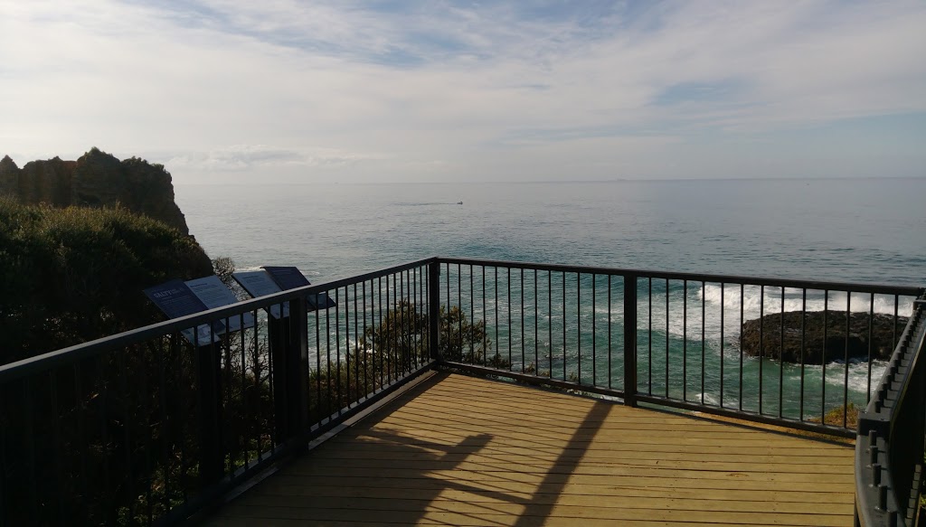 The Whale House | lodging | LOT 4 Yandanah Rd, Fairhaven VIC 3231, LOT 4 Yandanah Rd, Fairhaven VIC 3231, Australia