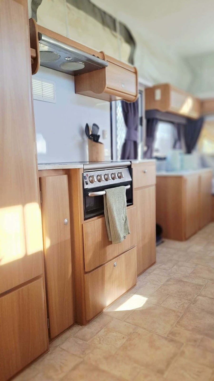 Northern Oasis Caravan Hire | 6 Boort-Yando Rd, Boort VIC 3537, Australia | Phone: 0402 128 173