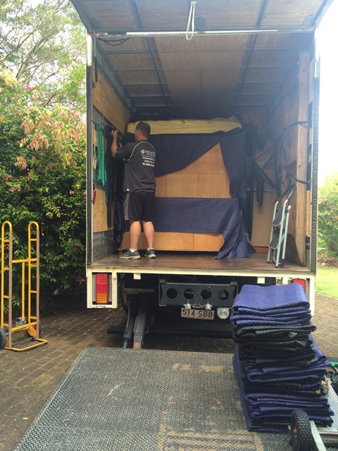 The Packing and Moving Company | 1-9 Pintu Dr, Tanah Merah QLD 4128, Australia | Phone: (07) 3806 4793