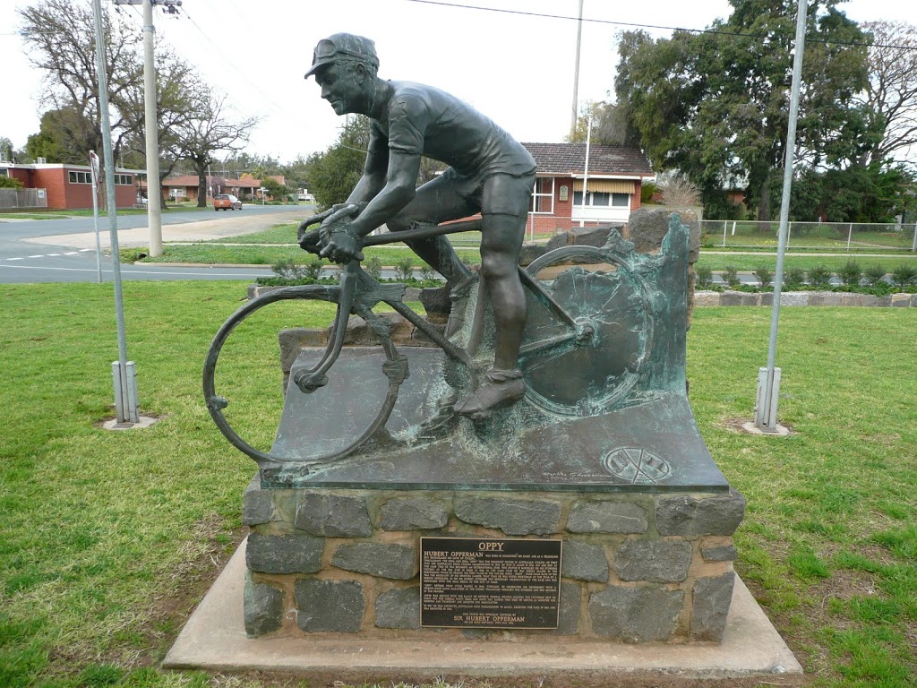 Oppy Memorial | Rochester VIC 3561, Australia