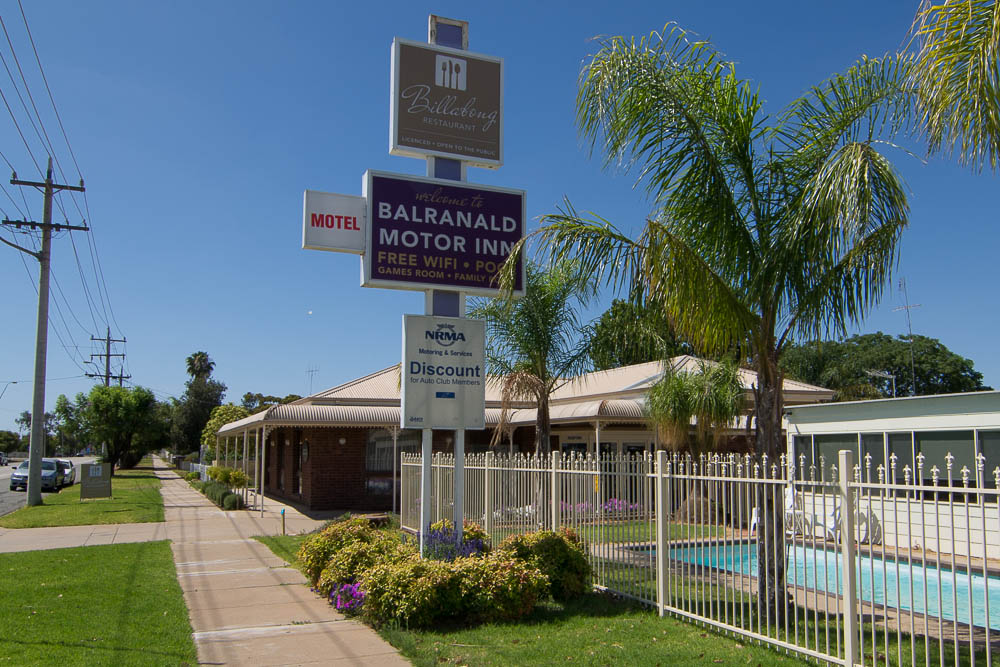 Balranald Motor Inn & Billabong Restaurant | lodging | 154 Market St, Balranald NSW 2715, Australia | 0350201104 OR +61 3 5020 1104