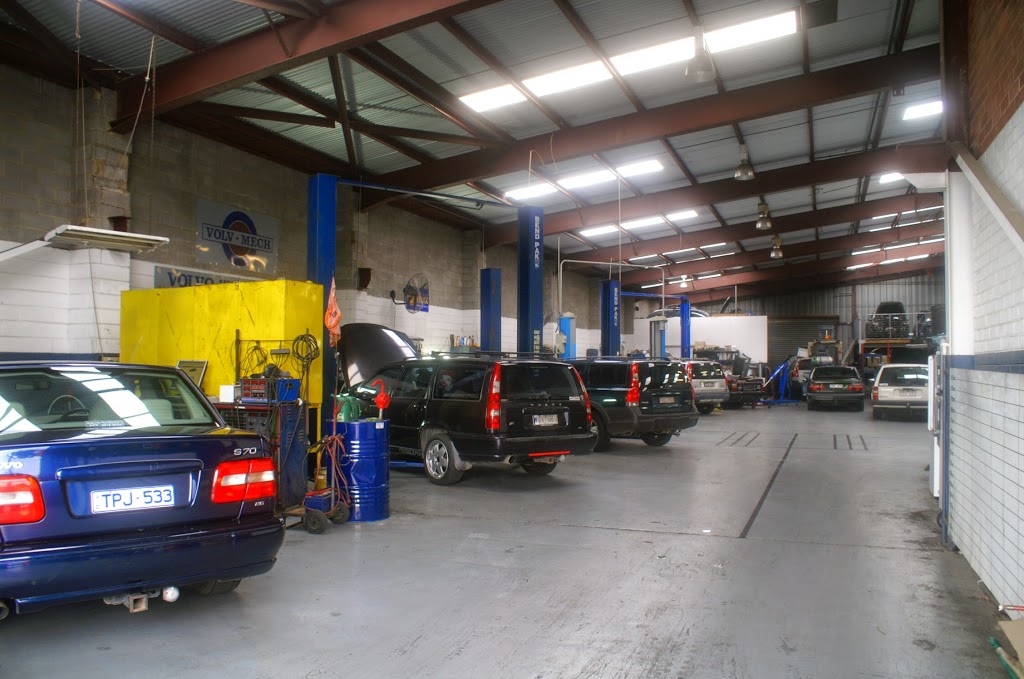 Berry Motor Group | car repair | 16 Thornton Cres, Mitcham VIC 3132, Australia | 0398745544 OR +61 3 9874 5544