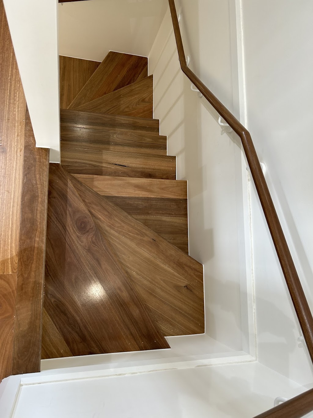 Brazier Building Developments | 82 Lowanna Ave, Forresters Beach NSW 2260, Australia | Phone: 0420 373 957