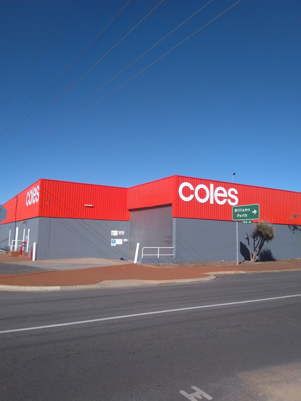 Coles Narrogin | supermarket | Earl St &, Ensign St, Narrogin WA 6312, Australia | 0898811844 OR +61 8 9881 1844