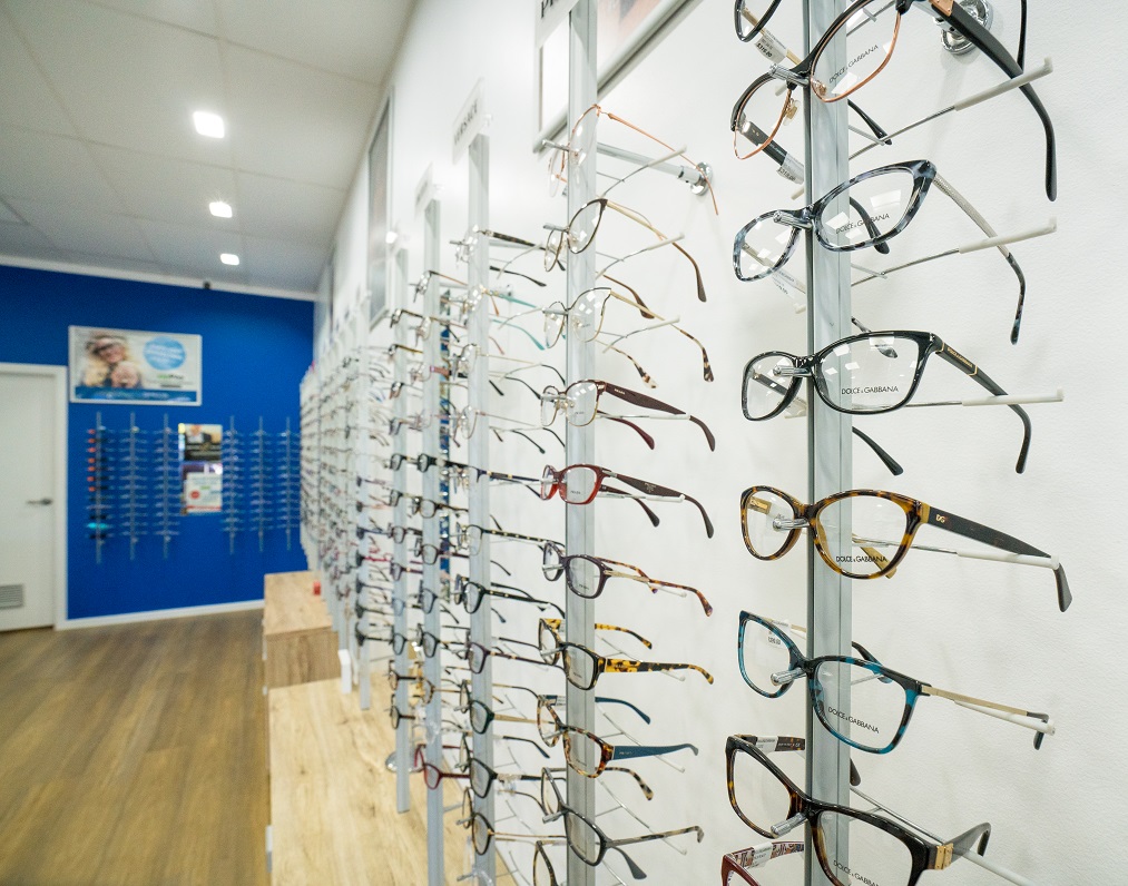 Medispecs Optometry | 8/158 Karawatha Dr, Mountain Creek QLD 4557, Australia | Phone: (07) 5326 1688