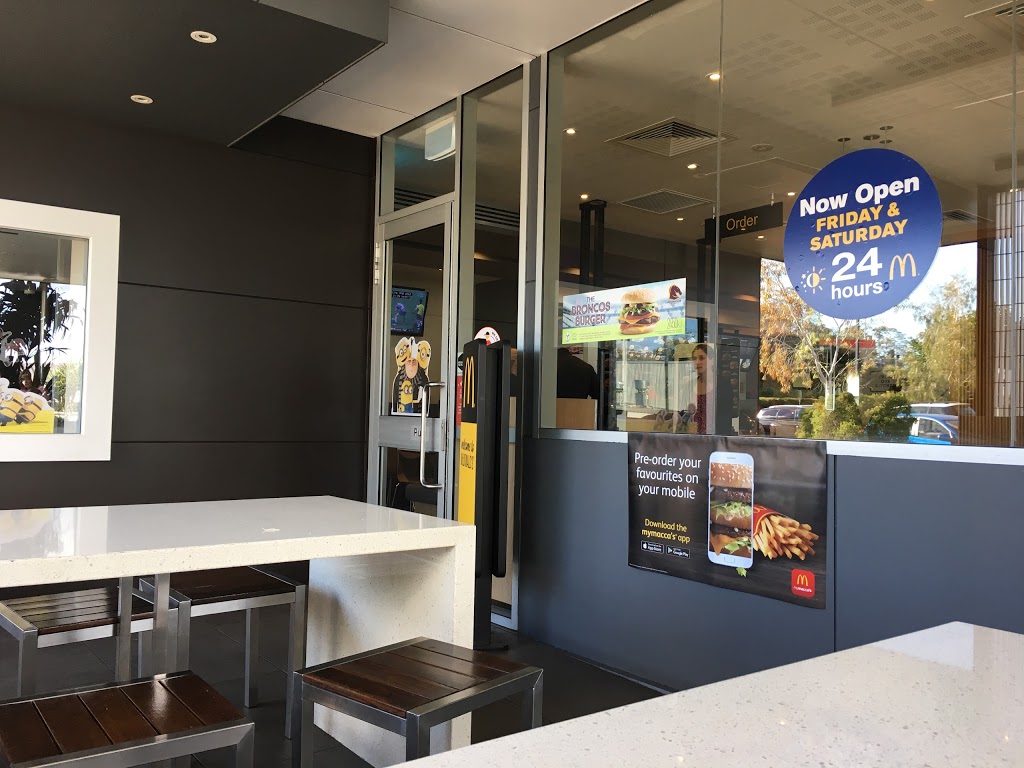 McDonalds Holmview | meal takeaway | 302-322 Logan River Rd, Waterford QLD 4133, Australia | 0738047103 OR +61 7 3804 7103