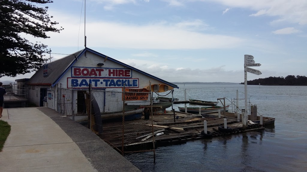 The Entrance Boat Shed | 10 The Entrance Rd, The Entrance NSW 2261, Australia | Phone: (02) 4332 2652