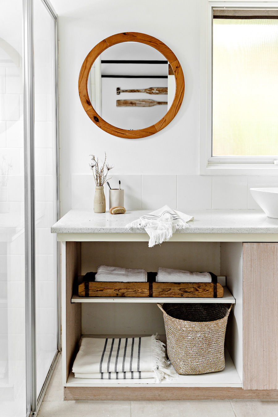 Ocean Blue Coastal Retreats - The Mariner | 4 Bossie Ct, Metung VIC 3904, Australia | Phone: (03) 9775 4015