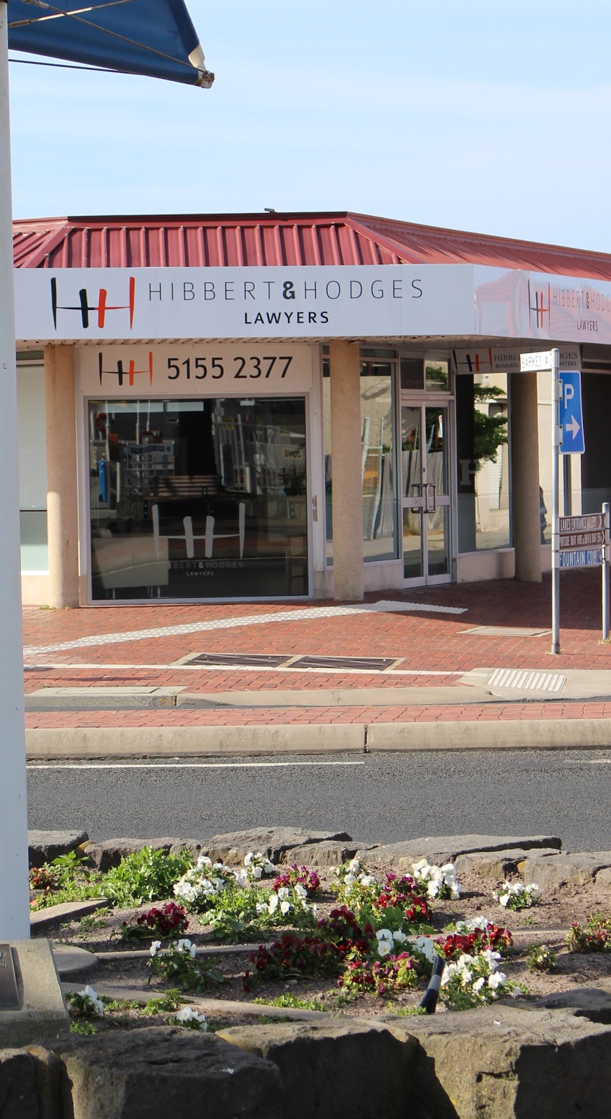 Hibbert & Hodges Lawyers | lawyer | 2 Gray St, Lakes Entrance VIC 3909, Australia | 0351552377 OR +61 3 5155 2377
