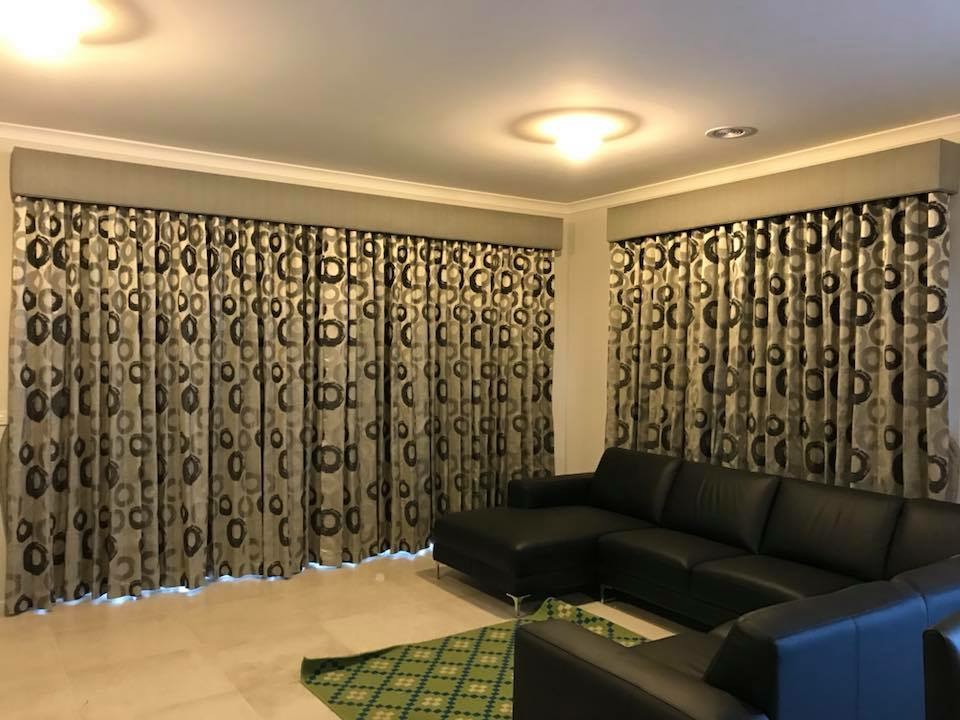 ATM Decorators Blinds and Curtains | home goods store | 4 Karabair St, Clyde North VIC 3978, Australia | 0423346781 OR +61 423 346 781