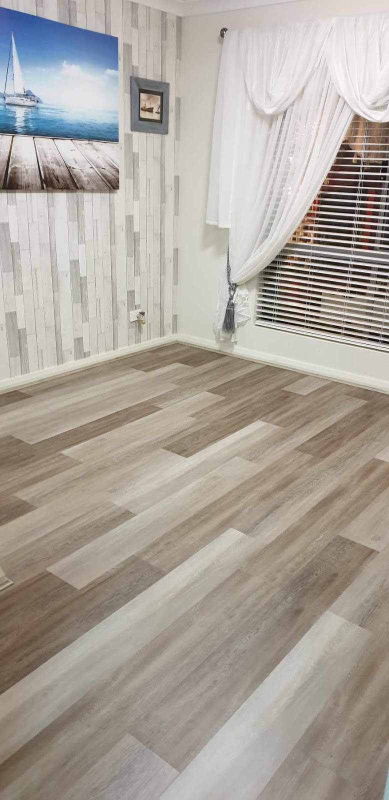 Pompey Flooring Creations | 26 Luill Cres, Dawesville WA 6211, Australia | Phone: 0420 484 610