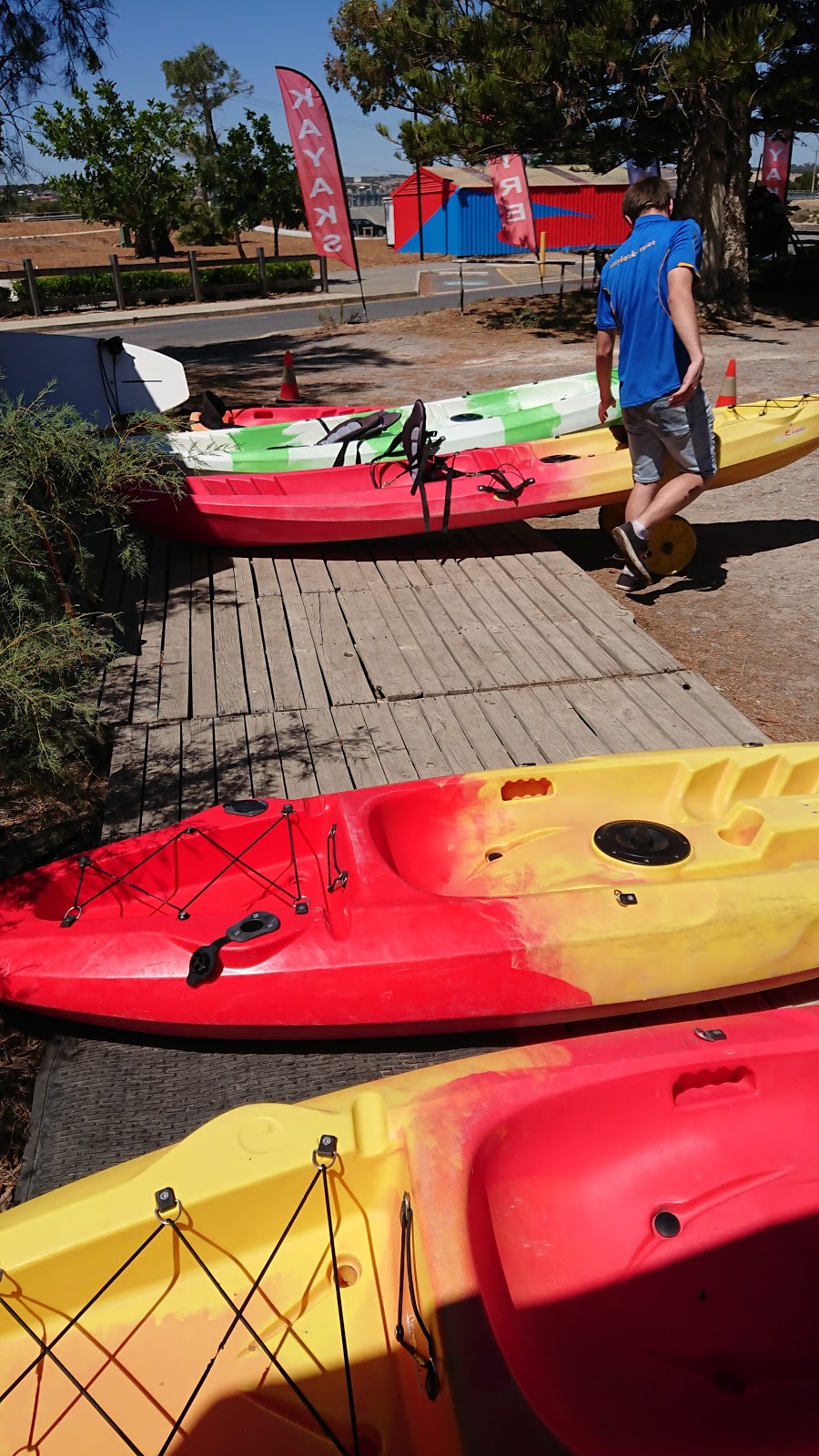 Easy Kayaks Rentals & Sales | 22 Wearing St, Port Noarlunga SA 5167, Australia | Phone: 0432 923 084