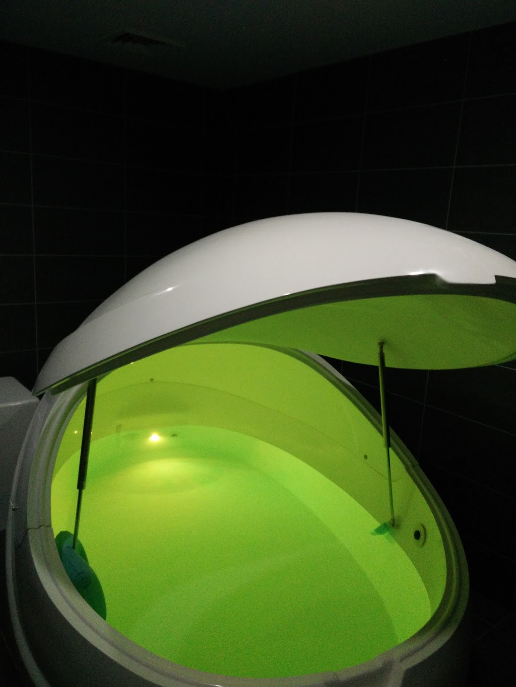 Water Temple Floatation Center | 1227 High St, Armadale VIC 3143, Australia | Phone: (03) 8525 0162