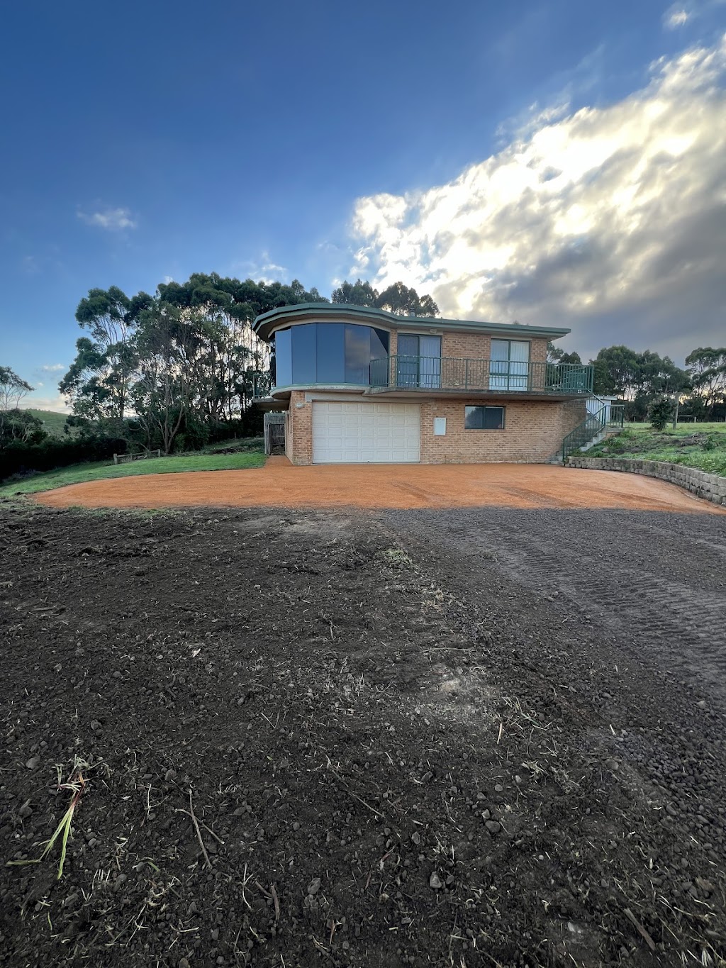 T.M.Excavations | 82 Slater St, Elliminyt VIC 3250, Australia | Phone: 0491 151 668