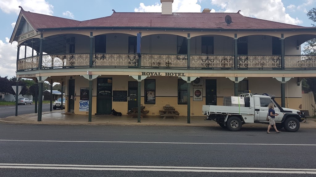 Royal Hotel Mandurama | 14 Olive St, Mandurama NSW 2792, Australia | Phone: (02) 6367 5022