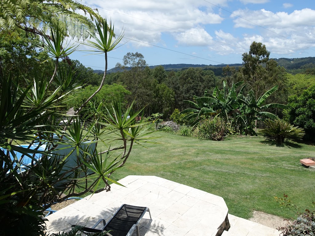 Winston Cottage Bed & Breakfast | lodging | 72 Winston Rd, Palmwoods QLD 4555, Australia | 0754573928 OR +61 7 5457 3928