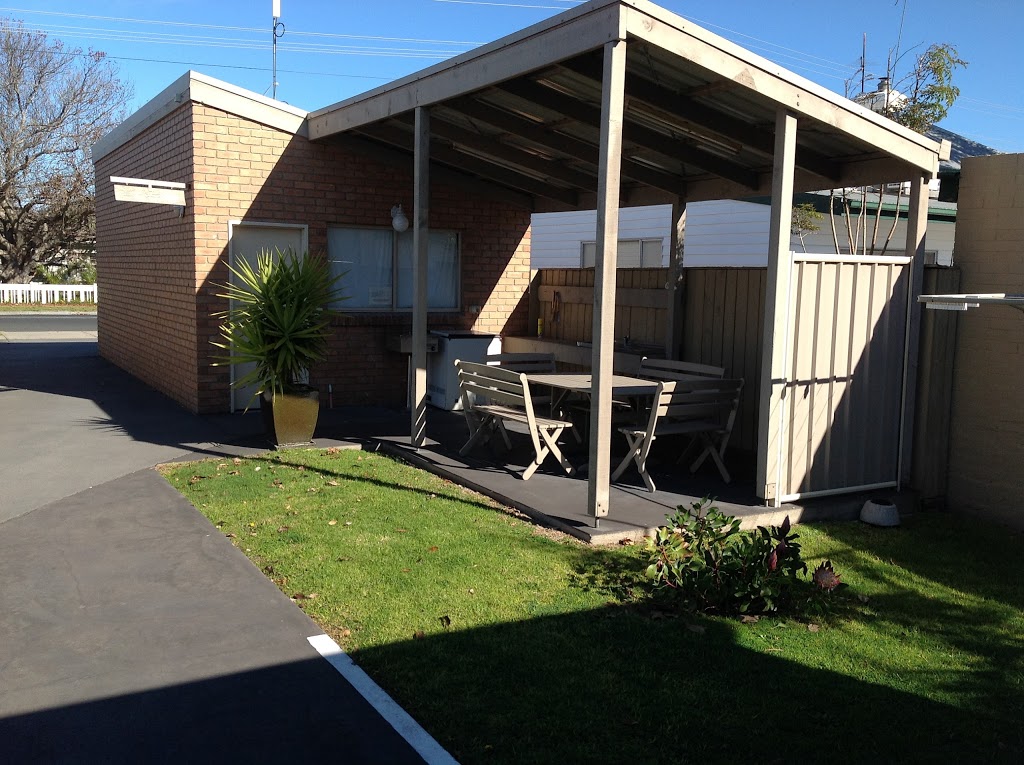 Town Centre Holiday Apartments | 13 Orme St, Lakes Entrance VIC 3909, Australia | Phone: (03) 5155 2395