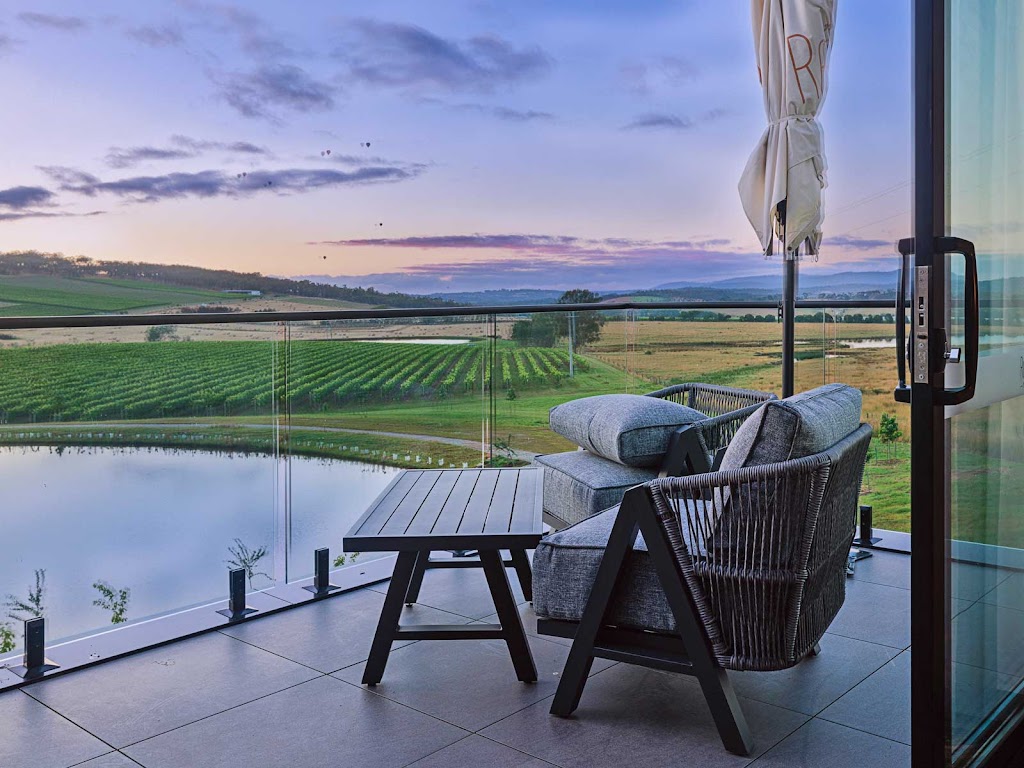 Reem Yarra Valley Hotel | 12-14 Spring Ln, Gruyere VIC 3770, Australia | Phone: (03) 9003 3939