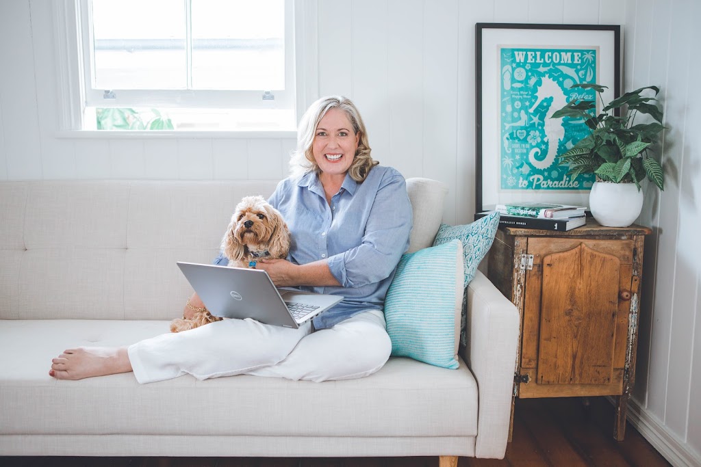 Humming Hippo Photograhy | 6 Jillinda Pl, The Gap QLD 4061, Australia | Phone: 0468 855 729