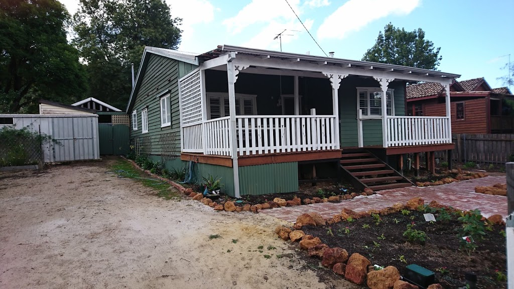 Marri Cottage Dwellingup | lodging | 11 Marginata Cres, Dwellingup WA 6213, Australia | 0435458281 OR +61 435 458 281