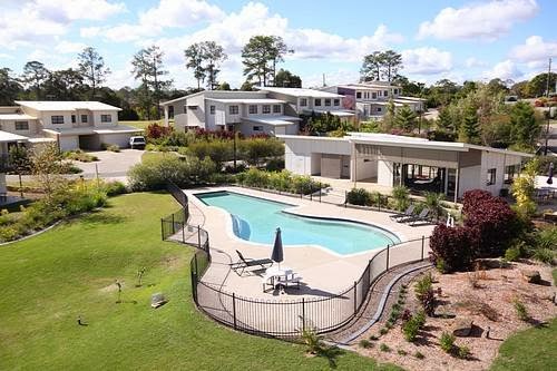 Gympie Pines Fairway Villas | 25 Corella Rd, Gympie QLD 4570, Australia | Phone: (07) 5481 2435