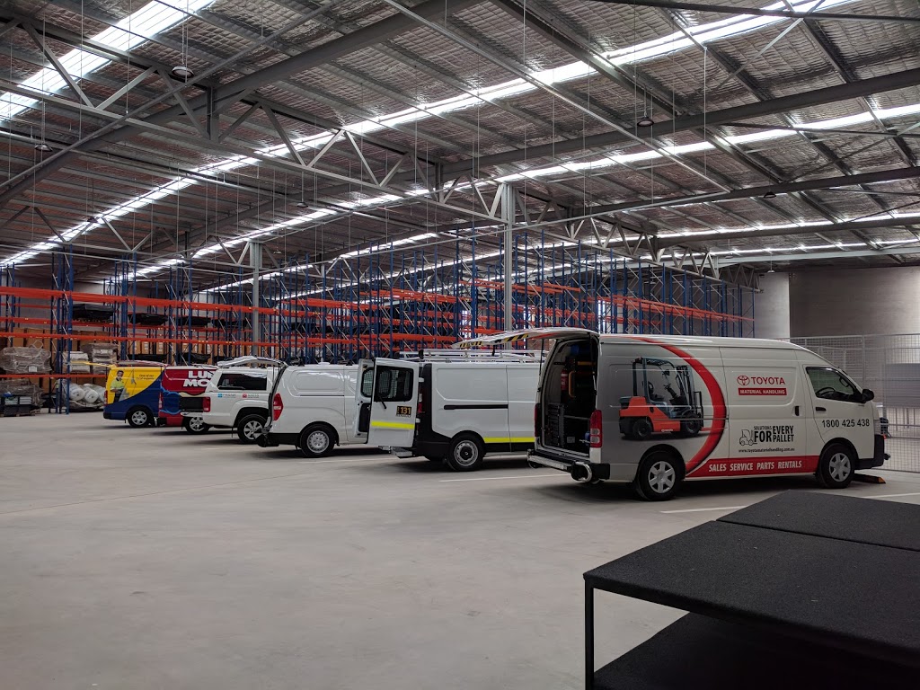 Caddy Storage, Tuggerah NSW | car repair | 4 Hereford St, Berkeley Vale NSW 2261, Australia | 0243020618 OR +61 2 4302 0618