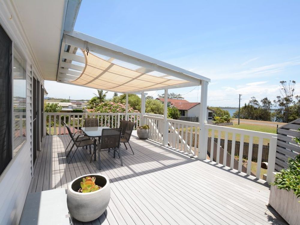 Sea Esta Beach House | lodging | 35 Manning St, Manning Point NSW 2430, Australia | 0408611223 OR +61 408 611 223