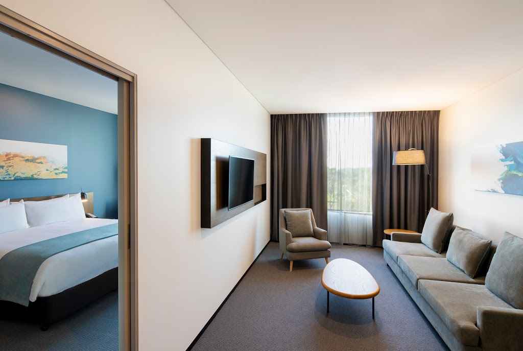 Holiday Inn Sydney St Marys | lodging | Corner of Forrester &, Boronia Rd, St Marys NSW 2760, Australia | 0292085678 OR +61 2 9208 5678