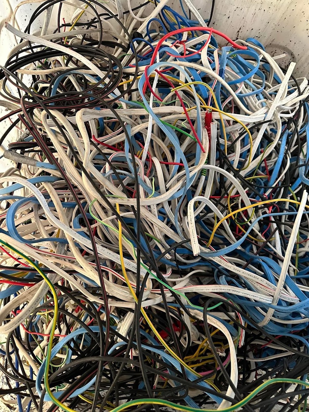 Home Scrap Metal | 11 Falkor Rd, Officer VIC 3809, Australia | Phone: 0420 259 026