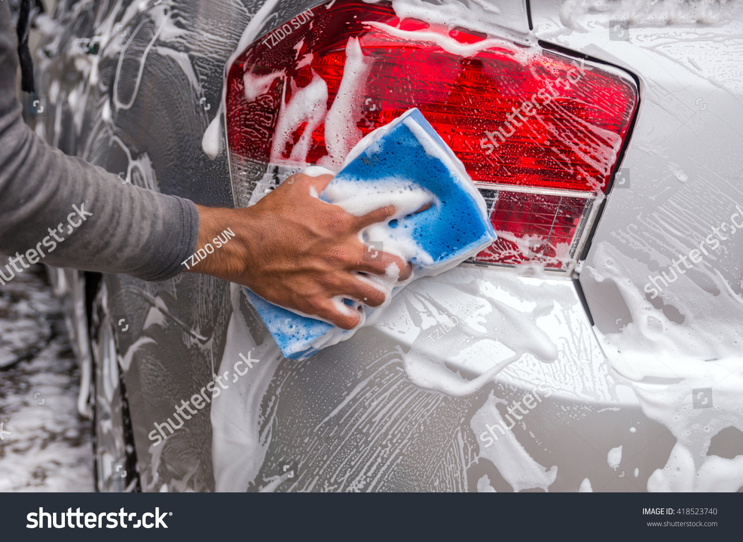 Wodonga Hand Carwash & Detailing | car wash | 2, Kendall St, Wodonga VIC 3690, Australia