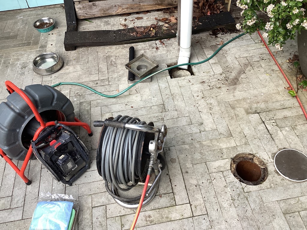 Bradys Plumbing | 25 Stephen Dr, Woonona NSW 2517, Australia | Phone: 0493 466 178