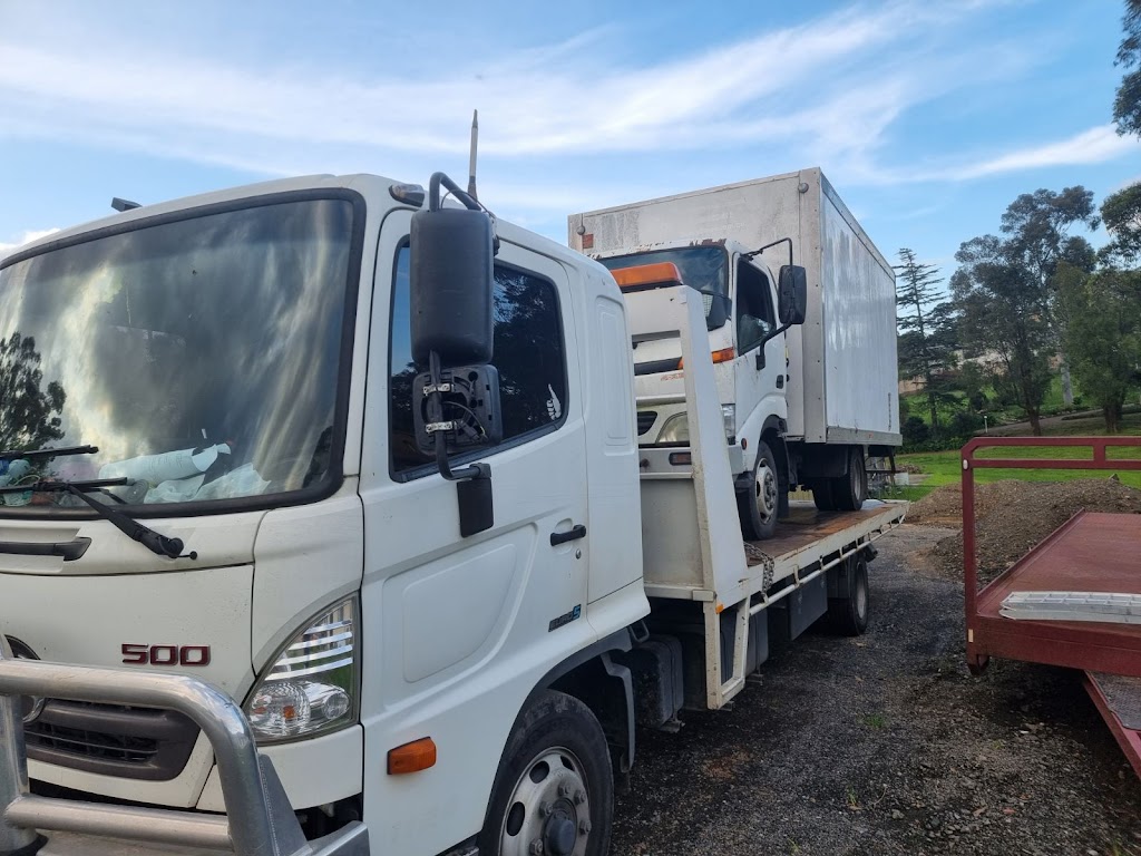 Too Easy Tilt Tray Services Hunter Valley | 12 Turner St, Denman NSW 2328, Australia | Phone: 0484 566 542