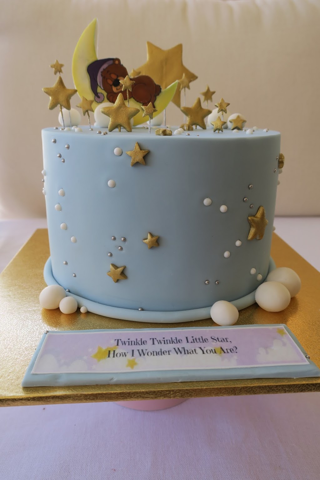 Designer Cakes by Deb | bakery | 4 Cunningham Ct, North Lakes QLD 4509, Australia | 0419799575 OR +61 419 799 575
