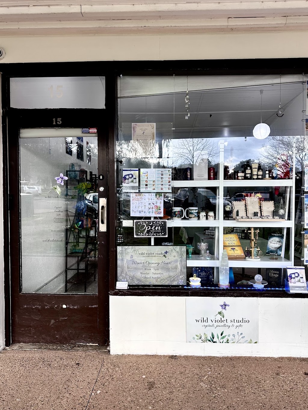 Wild Violet Studio | 15 Main St, Eildon VIC 3713, Australia | Phone: 0493 291 315