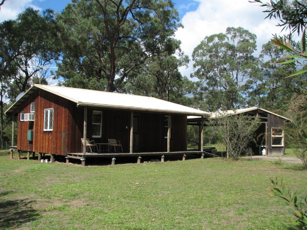 Lovedale Cottages | 77 Brickmans Ln, Lovedale NSW 2325, Australia | Phone: 0409 246 661