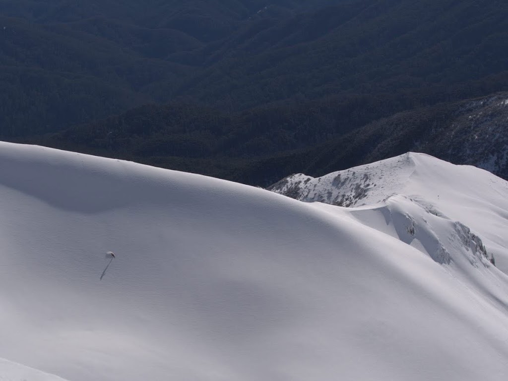 Desert Skis | 3 Percy Harris St, Jindabyne NSW 2627, Australia | Phone: 0415 312 003