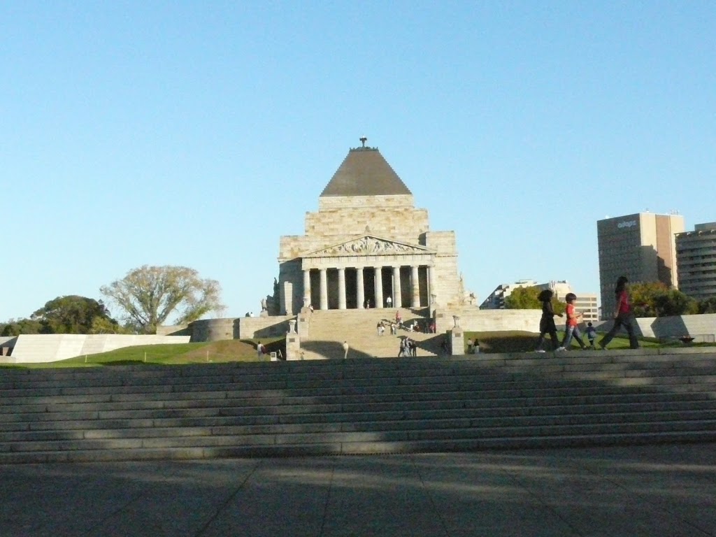 War Memorial Reserve | park | Noble Park VIC 3174, Australia