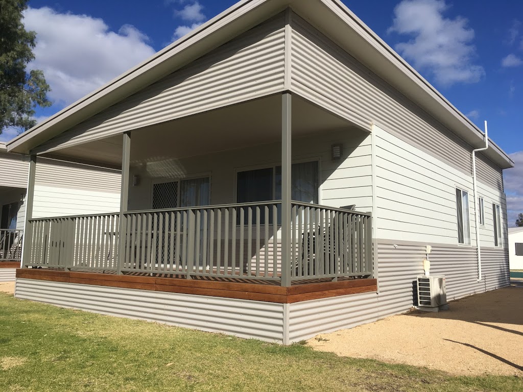 Waikerie Holiday Park | 44 Peake Terrace, Waikerie SA 5330, Australia | Phone: (08) 8541 2651