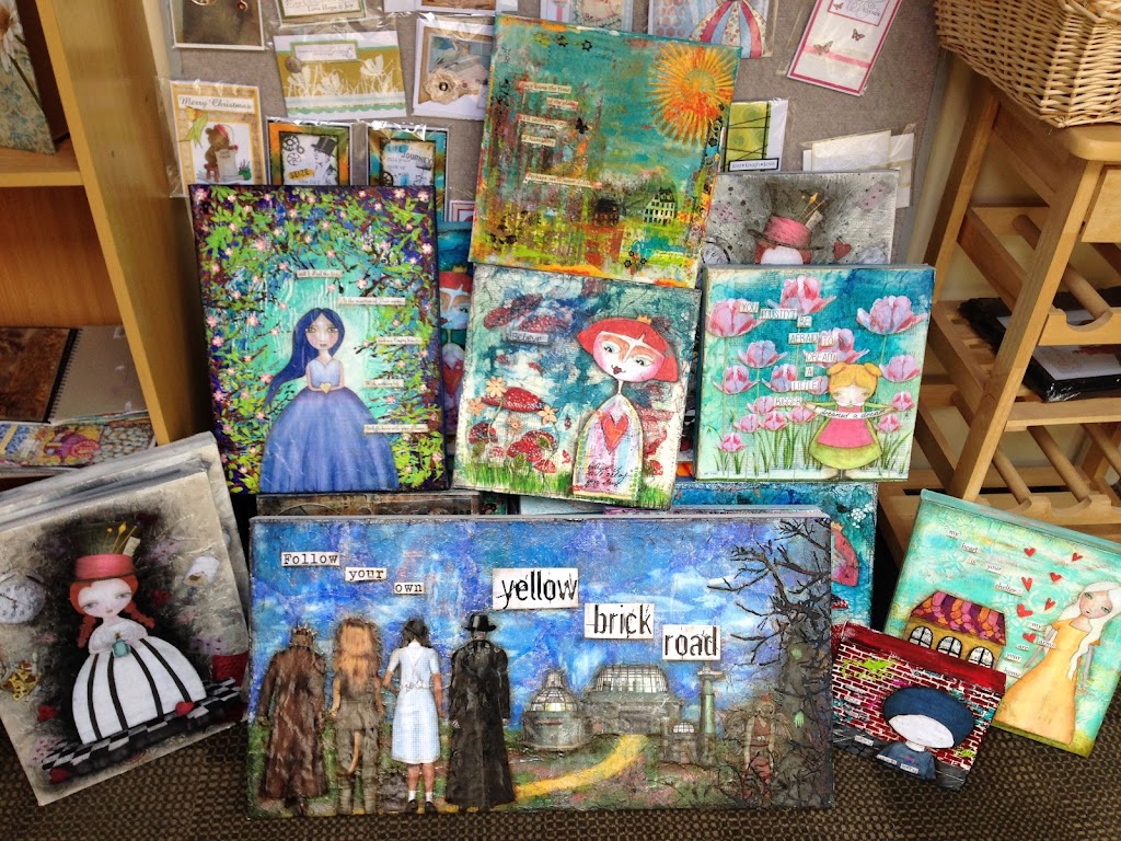 Margy’s Fractured Art | The Avenue, Gembrook VIC 3783, Australia | Phone: 0412 857 410